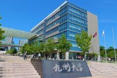 九州大学 2025年 入試科目、倍率、傾向と対策